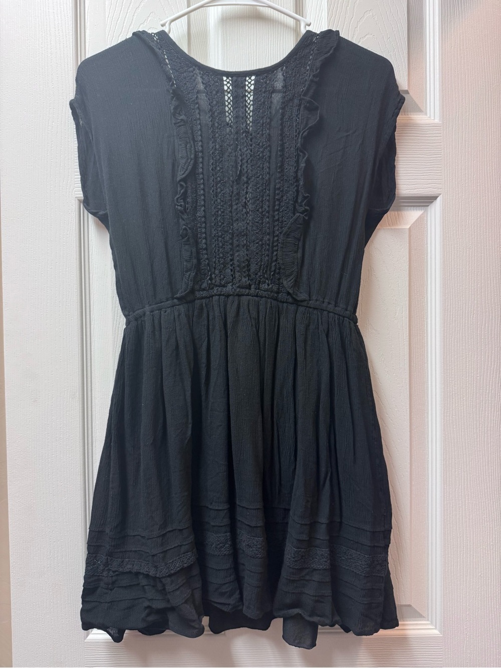 Forever 21 Women Lace-Detail Babydoll Mini Dress (Size: M)
